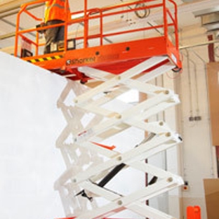 R & R Hire Services - Caboolture, QLD. scissorlift