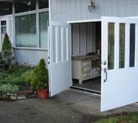 Joe Chavez Garage Doors Gates & Remodeling - Sylmar, CA