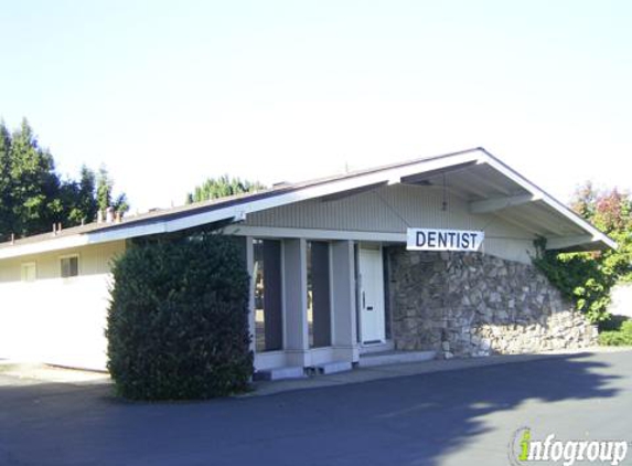 Gregory R Lum, DDS - Hayward, CA