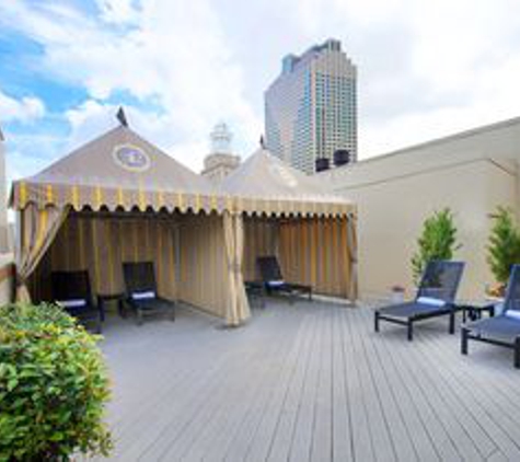 Le Pavillon Hotel - New Orleans, LA