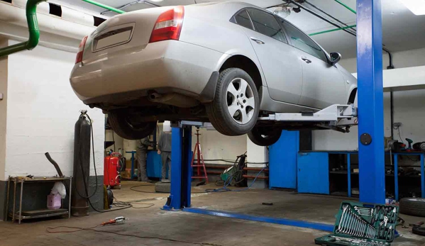 Auto Body Clinic - Los Angeles, CA