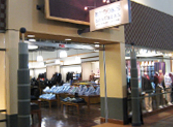 Brooks Brothers - Auburn Hills, MI