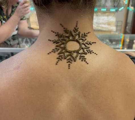 Egyptian Henna Tattoos, Hair Wraps & Airbrush Tattoos - Kissimmee, FL