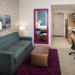 Home2 Suites by Hilton Wilmington Medical Park Downtown - Wilmington, NC