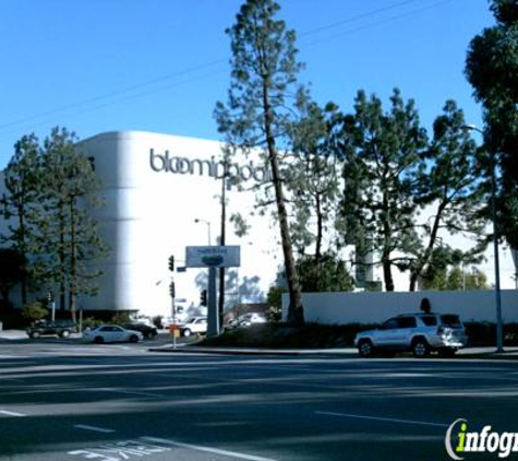 Bath & Body Works - Sherman Oaks, CA