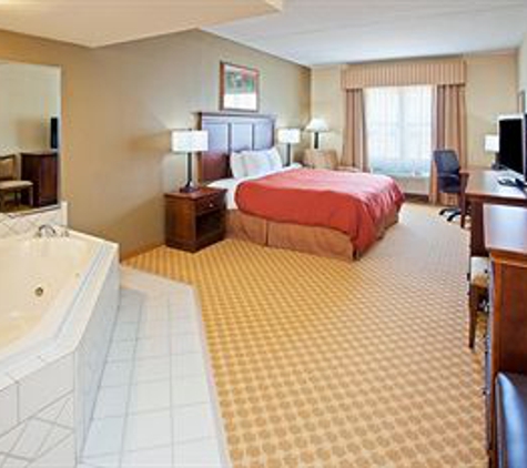 Country Inns & Suites - Knoxville, TN