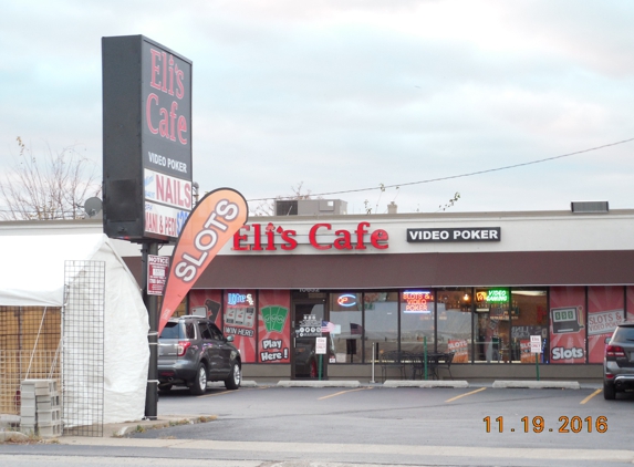 Elis Cafe - Worth, IL