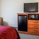 Comfort Inn & Suites Adj To Akwesasne Mohawk Casino - Motels