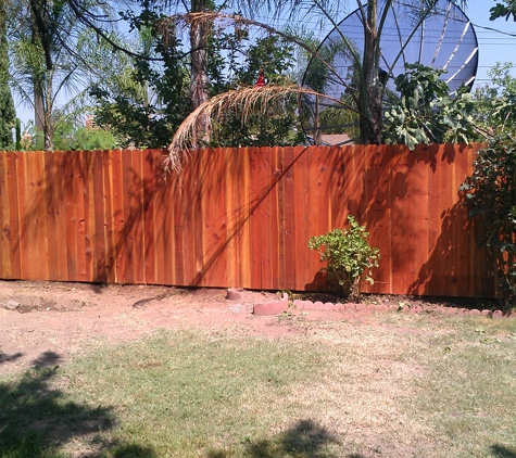 Caage Fence - Pacoima, CA