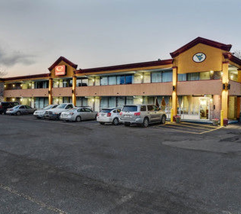 Econo Lodge - Morgantown, WV