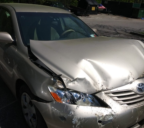 Maxs Auto Glass and Used Auto Parts - Millville, NJ