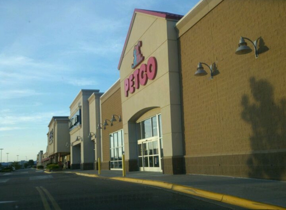 Petco - Mankato, MN