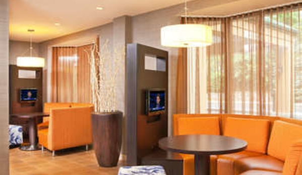 Courtyard by Marriott - Manchester, CT