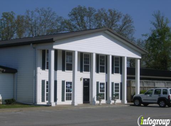 Berryhill Animal Hospital Pet Resort & Gardens - Cordova, TN