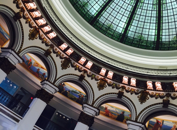 Heinen's Downtown - Cleveland, OH