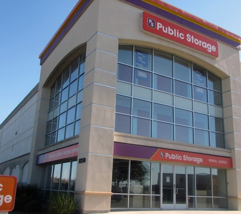 Public Storage - Sacramento, CA