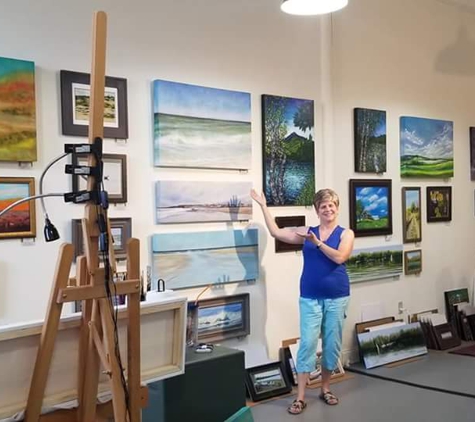 SEH Studios - Londonderry, NH. Artist/Owner, Susan E. Hanna in her Dover, NH studio