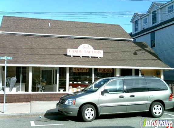 Tuck's Candy - Rockport, MA