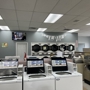 Swennings Spring Gdn St Coin Laundry & Drycleaning