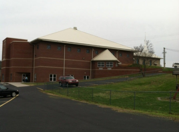 Beech Grove Baptist Church - Louisville, TN