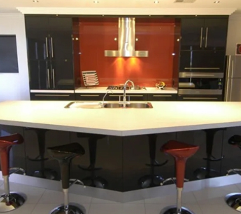 Saunders Kitchens - Wingfield, SA