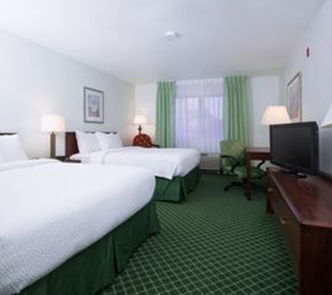 Fairfield Inn & Suites - Vacaville, CA