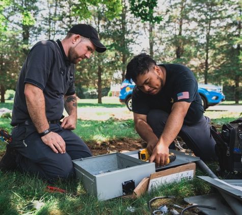 Service Stars - Danbury, CT