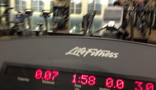 Life Time Fitness - Algonquin, IL