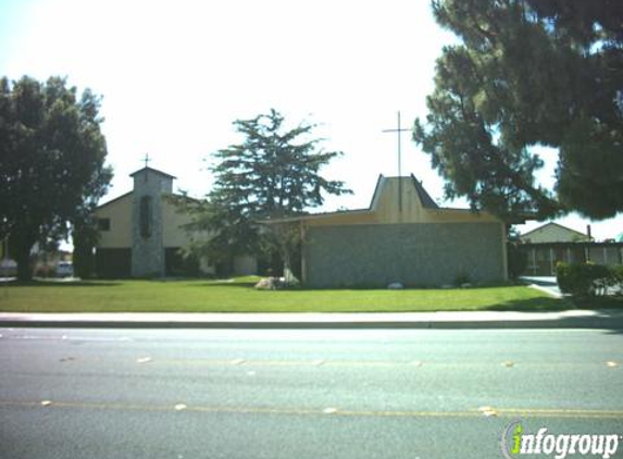 Fountain Valley United Methodist Churche - Fountain Valley, CA