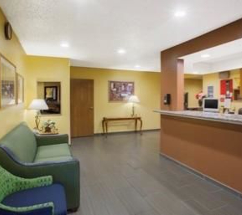 Days Inn by Wyndham Fremont - Fremont, CA