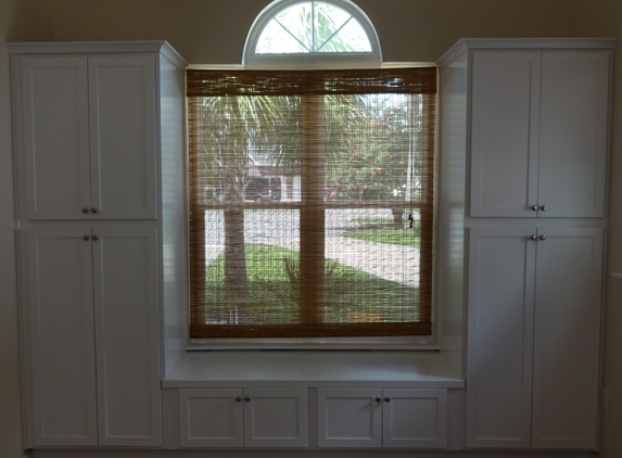 Charleston Cabinets Inc - Hanahan, SC. Beautiful Pantries and Window Seat