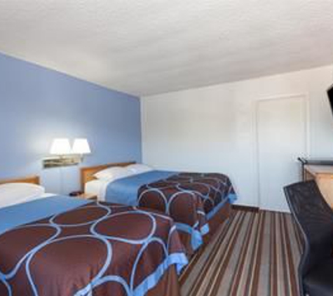 Super 8 by Wyndham Santa Barbara/Goleta - Goleta, CA