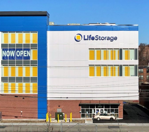 Life Storage - Providence - Providence, RI