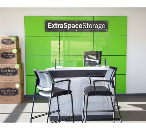 Extra Space Storage - Jonesboro, GA