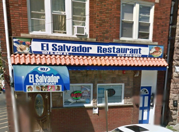 El Salvador Restaurant - Orange, NJ