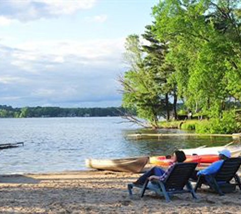 Baker's Sunset Bay Resort - Wisconsin Dells, WI