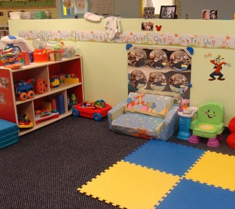 Woodpark Montessori and Childcare - Burnsville, MN