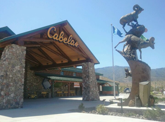 Cabela's - Verdi, CA