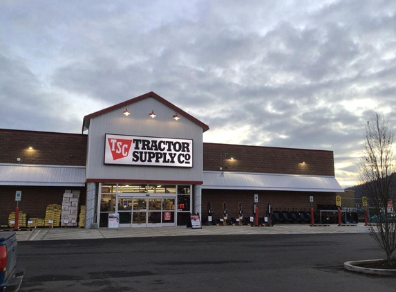 Tractor Supply Co - Myrtle Creek, OR