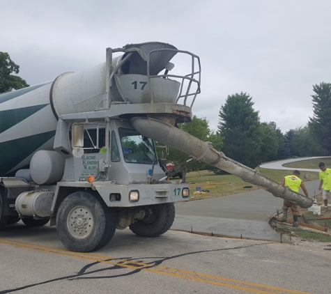 Professional Concrete Inc. - Kenosha, WI. Driveway in Caledonia Wisconsin. No Job to big or to small! For Professional Concrete Inc.