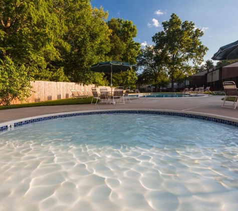 Regency Woods Townhomes - Doylestown, PA. Swimming Pools