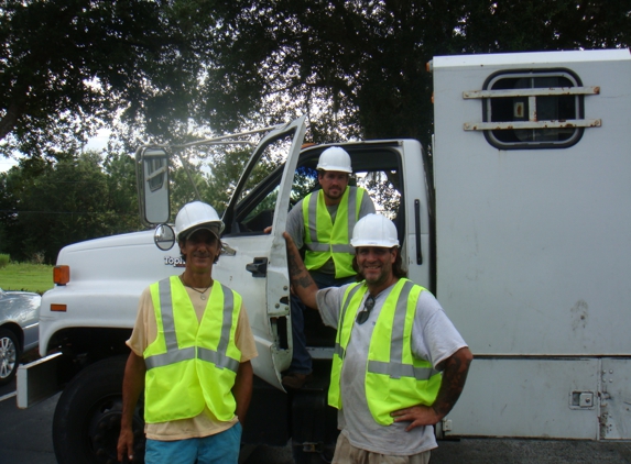 USA Tree Service - Weeki Wachee, FL