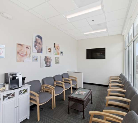 Oxnard Smiles Dentistry - Oxnard, CA