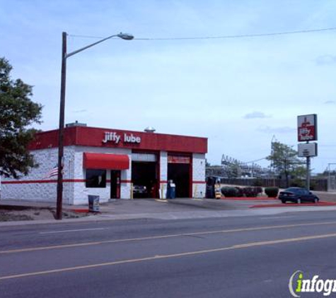 Jiffy Lube - Denver, CO