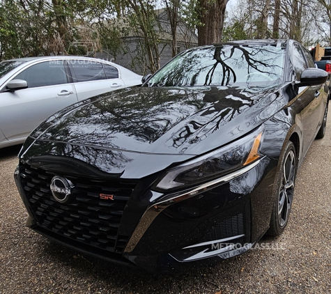 Metro Glass LLC - Ridgeland, MS. 2023 Nissan Altima with Lane Departure Windshield Replacement