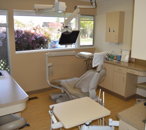 Dr. Kenneth J. Schweifler, DDS - Los Altos, CA