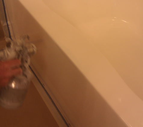 Bathtub Reglazing by Surface Solutions - Gulfport, MS