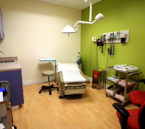 CareSpot Urgent Care. - Pembroke Pines, FL. CareSpot procedure room