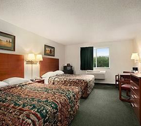 Super 8 by Wyndham Clearfield - Clearfield, PA