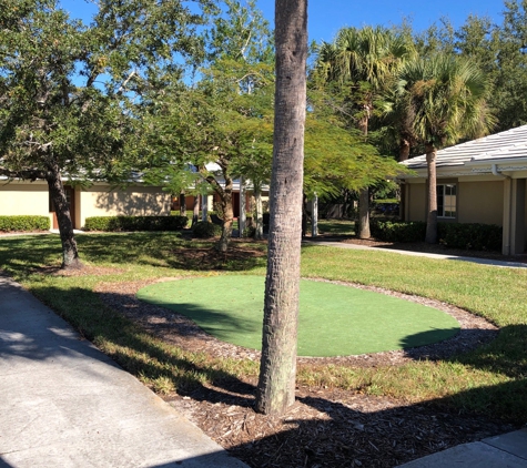 Healthpark Senior Living - Fort Myers, FL